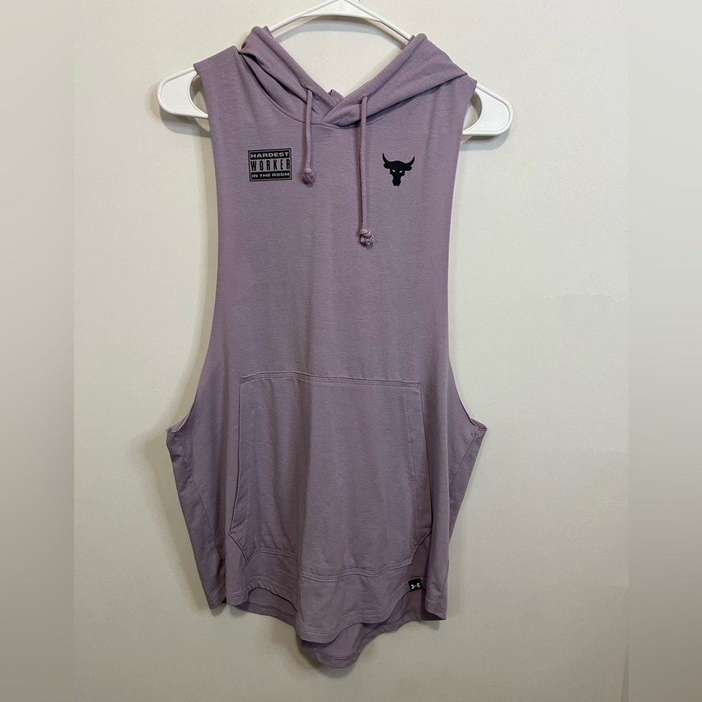NWOT Under Armour drop arm sleeveless hoodie. Size M.